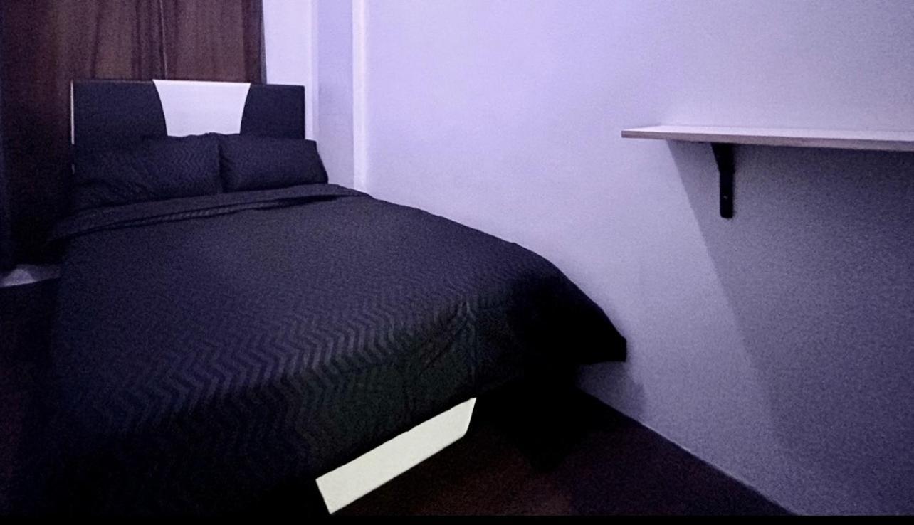 Private Room With Ac And Fan At Ekg Manila House Rental Buitenkant foto